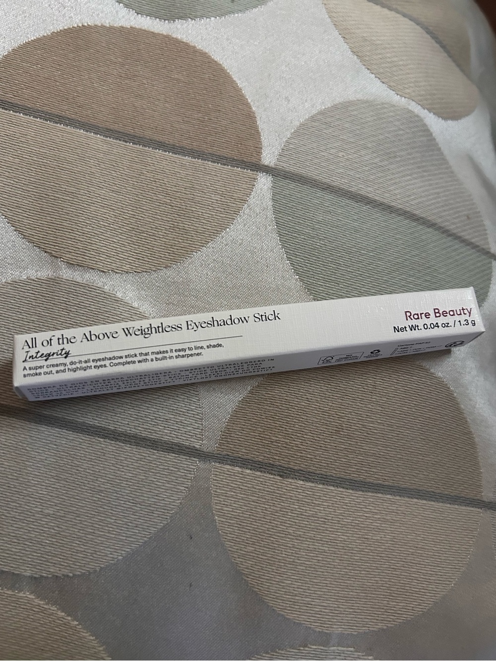 Rare Beauty Eyeshadow Stick Integrity - Picture 5 of 6